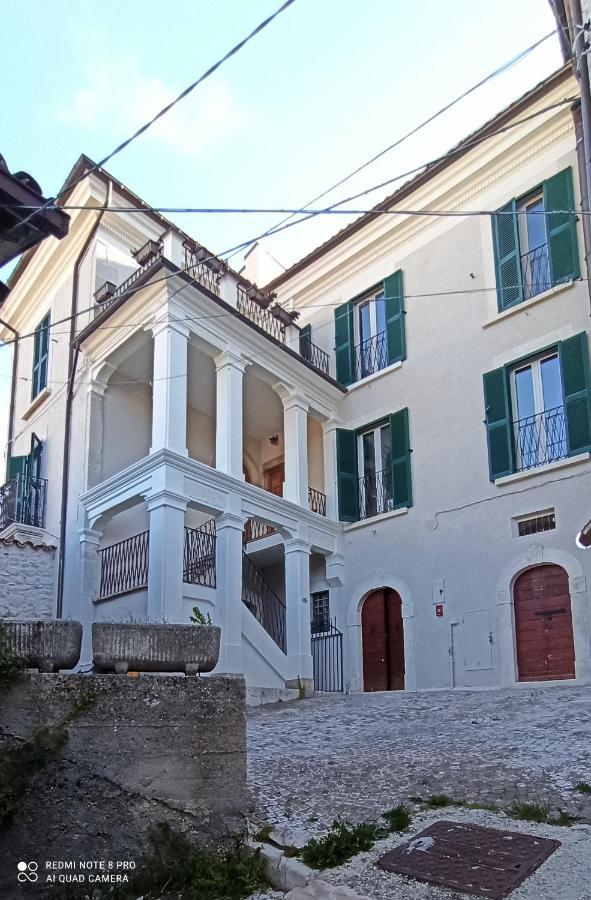 B&B Il Cardinale Rocca di Mezzo Exterior foto